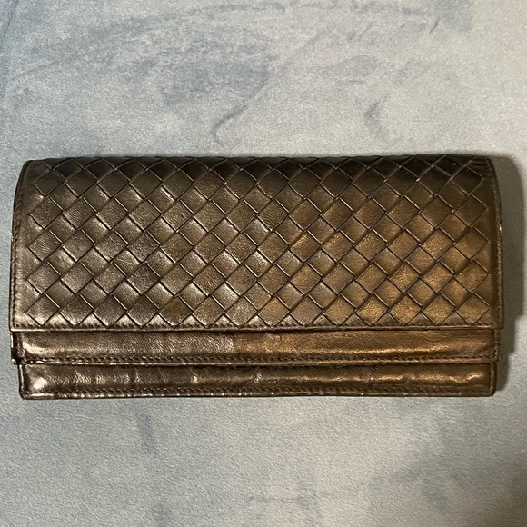 Bottega Veneta Black Leather Wallet - Picture 2 of 4